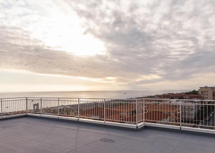 La Terrazza Sul Mare 3*